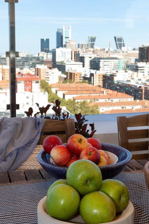 Wishome - Atico Con Espectacular Terraza En Bernabeu Madrid Buitenkant foto